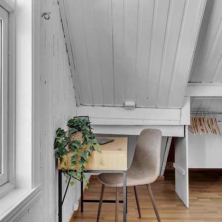Cozy Central Loft Apartment With Amazing View Тромсё Экстерьер фото